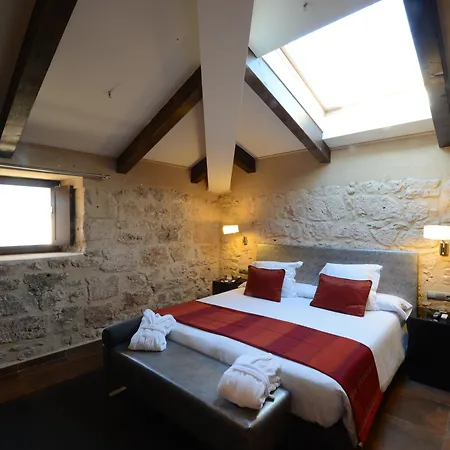 Hotel Castilla Termal 4*