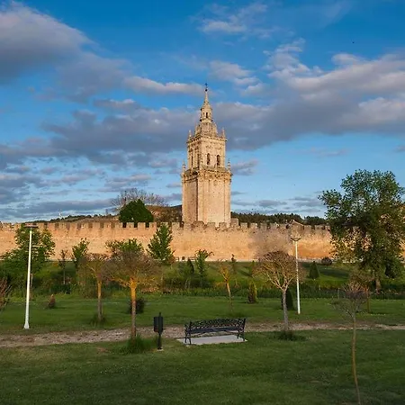Hotell Castilla Termal El Burgo De Osma