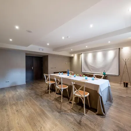 Hotel Castilla Termal 4*
