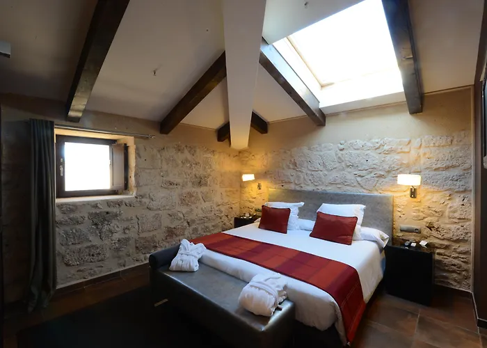 Hotel Castilla Termal 4*